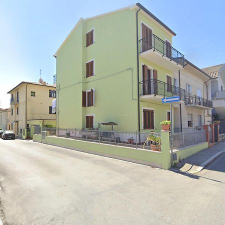Apartmán Casa Lilly Porto SantʼElpidio Exteriér fotografie